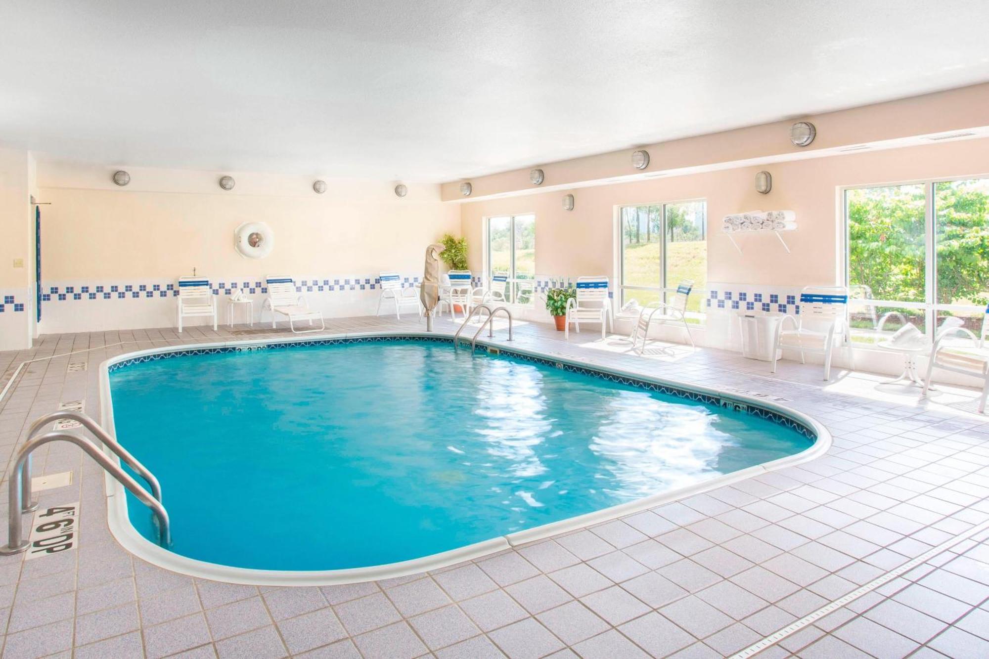 Fairfield Inn Middletown Monroe Exterior photo